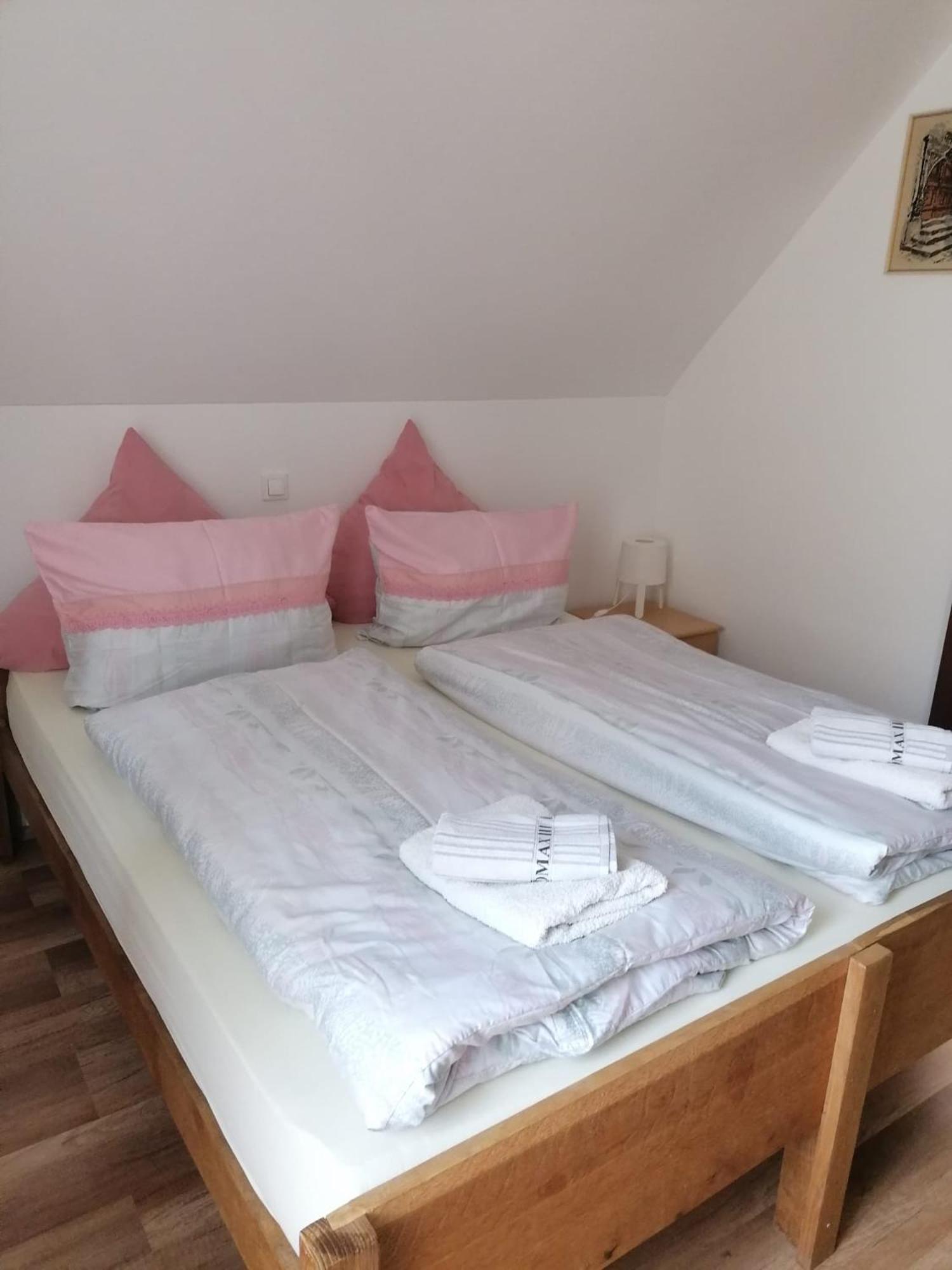 Rooms S&I Korana Слуни Стая снимка
